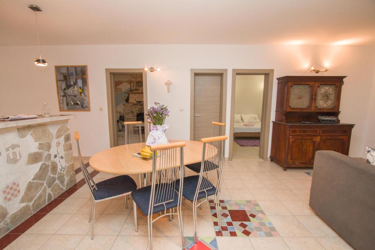 Kuca Za Odmor Maka Villa Kučiće Екстериор снимка